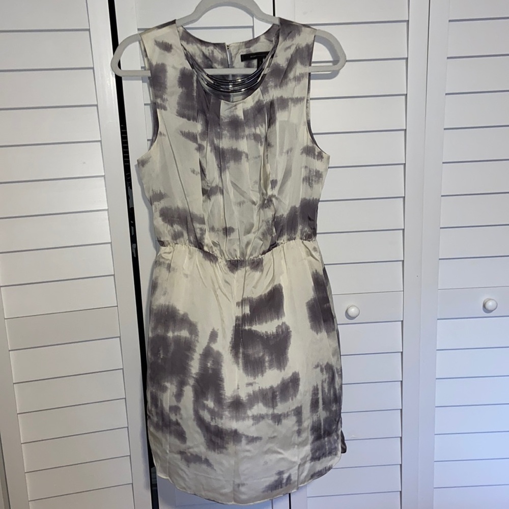 BCBG maxazaria grey and white silk dress